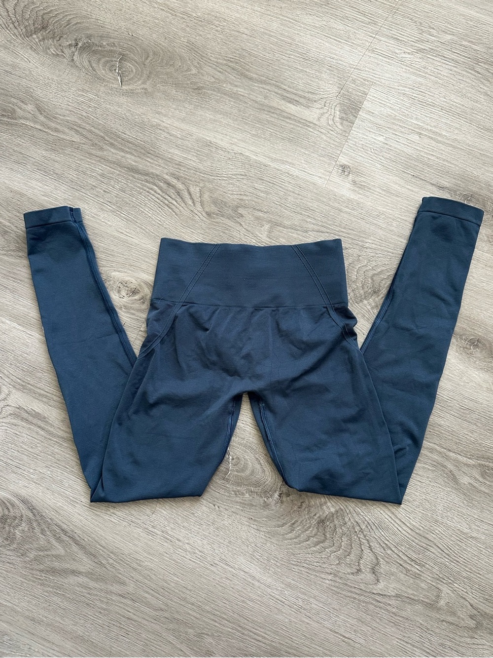 Oner Active Effortless Seamless Oil Blue Leggings - size XS - Picture 3 of 3